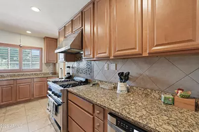 301 W Cypress Street, Phoenix, AZ 85003 - Photo 16