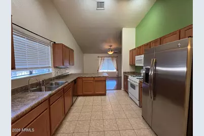 2628 Sausalito Court, Sierra Vista, AZ 85635 - Photo 6