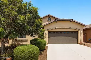 3862 E Narrowleaf Dr, Gilbert, AZ 85298 - Photo 2
