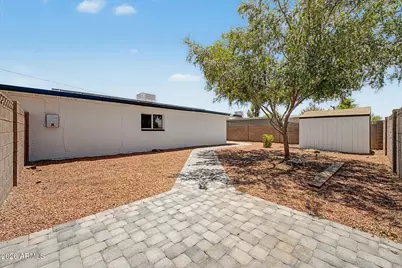 3601 E Laurel Lane, Phoenix, AZ 85028 - Photo 28