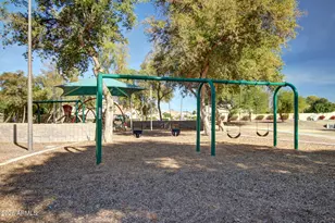1937 W Lark Dr, Chandler, AZ 85286 - Photo 46