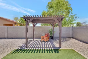 2307 W Desert Ln, Phoenix, AZ 85041 - Photo 58