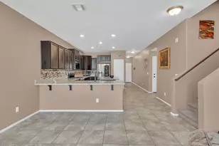 2307 W Desert Ln, Phoenix, AZ 85041 - Photo 24