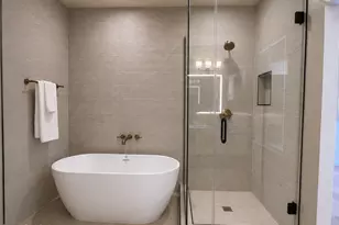 8407 E Rancho Vista Dr, Scottsdale, AZ 85251 - Photo 26