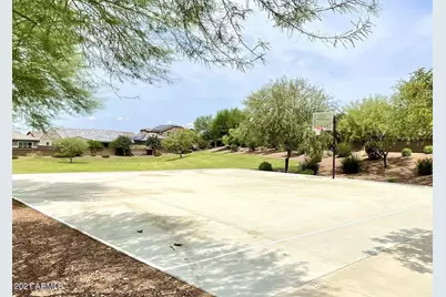 10122 W El Cortez Place, Peoria, AZ 85383 - Photo 32