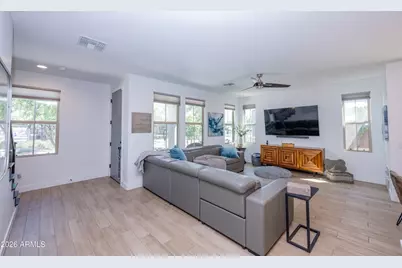 2037 W Kinfield Trail, Phoenix, AZ 85085 - Photo 6