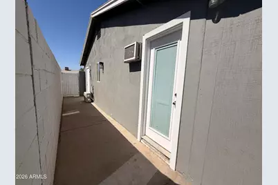 6944 W Verde Lane, Phoenix, AZ 85033 - Photo 12