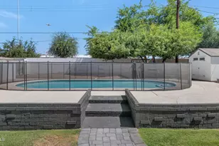 828 E Myrtle Ave, Phoenix, AZ 85020 - Photo 28