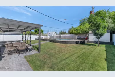 828 E Myrtle Avenue, Phoenix, AZ 85020 - Photo 26