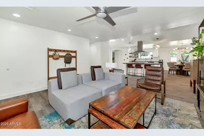 828 E Myrtle Avenue, Phoenix, AZ 85020 - Photo 8