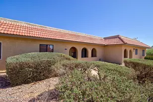1945 S Clubhouse Dr, Casa Grande, AZ 85194 - Photo 2