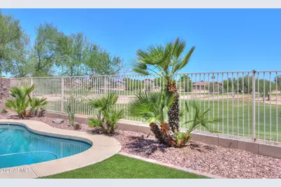 43402 W Rio Bravo Drive, Maricopa, AZ 85138 - Photo 8