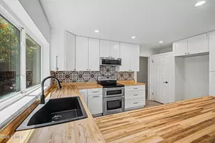 814 E Chilton Dr, Tempe, AZ 85283 - Photo 22