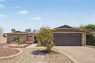 814 E Chilton Dr, Tempe, AZ 85283 - Photo 2