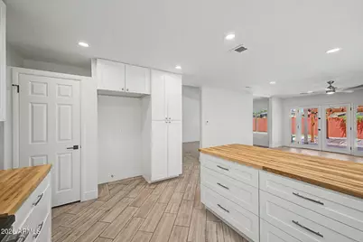 814 E Chilton Drive, Tempe, AZ 85283 - Photo 26