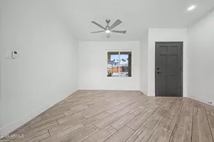 814 E Chilton Dr, Tempe, AZ 85283 - Photo 10