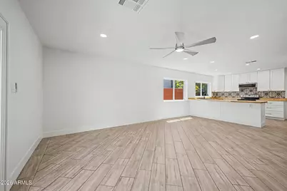 814 E Chilton Drive, Tempe, AZ 85283 - Photo 16
