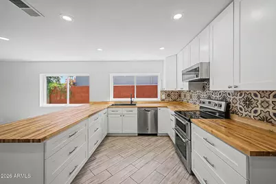 814 E Chilton Drive, Tempe, AZ 85283 - Photo 24