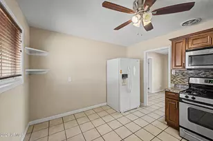 2929 W Loma Ln, Phoenix, AZ 85051 - Photo 4