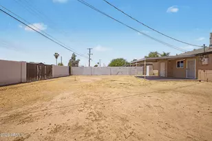 2929 W Loma Ln, Phoenix, AZ 85051 - Photo 26