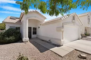 724 E Kesler Ln, Chandler, AZ 85225 - Photo 2