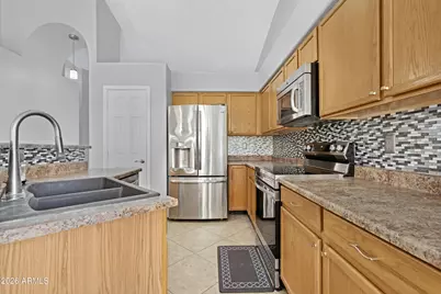 724 E Kesler Lane, Chandler, AZ 85225 - Photo 10