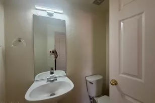 908 N Gregory Pl, Chandler, AZ 85226 - Photo 10