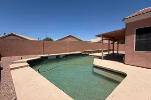 908 N Gregory Pl, Chandler, AZ 85226 - Photo 2