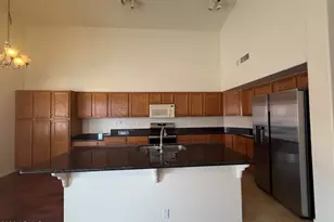 908 N Gregory Pl, Chandler, AZ 85226 - Photo 8