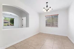 4317 E Folgers Rd, Phoenix, AZ 85050 - Photo 4