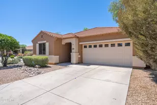 4317 E Folgers Rd, Phoenix, AZ 85050 - Photo 2
