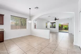4317 E Folgers Rd, Phoenix, AZ 85050 - Photo 8