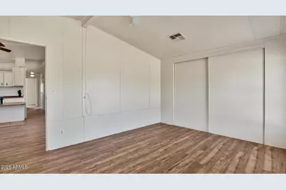 39805 N New River Road, Phoenix, AZ 85086 - Photo 16