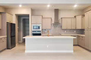 241 E Azalea Dr, Chandler, AZ 85286 - Photo 6