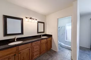 2346 E Mescal St, Phoenix, AZ 85028 - Photo 14
