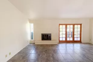 2346 E Mescal St, Phoenix, AZ 85028 - Photo 8