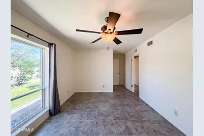 2346 E Mescal Street, Phoenix, AZ 85028 - Photo 12