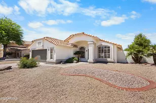 1214 E Beverly Ln, Phoenix, AZ 85022 - Photo 2