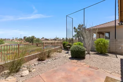 11660 W Lakeview Court, Surprise, AZ 85378 - Photo 30