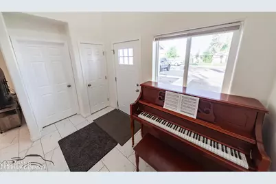 8042 S Calle Moctezuma --, Guadalupe, AZ 85283 - Photo 4