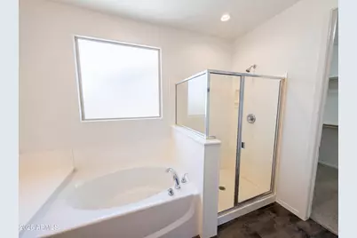 8014 W Atlantis Way, Phoenix, AZ 85043 - Photo 22
