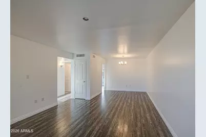 10921 W Santa Fe Drive, Sun City, AZ 85351 - Photo 6