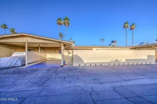 10921 W Santa Fe Dr, Sun City, AZ 85351 - Photo 36