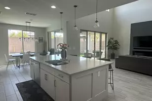 7228 W Quail Track Dr, Peoria, AZ 85383 - Photo 8