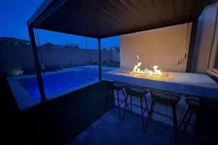 7228 W Quail Track Dr, Peoria, AZ 85383 - Photo 4