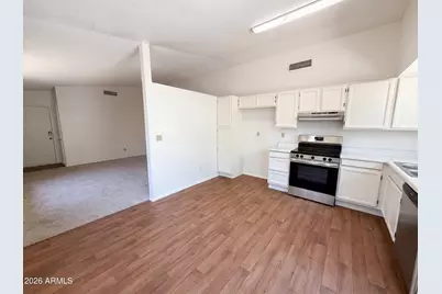4461 N 84th Avenue, Phoenix, AZ 85037 - Photo 6