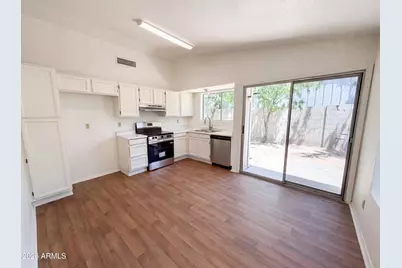 4461 N 84th Avenue, Phoenix, AZ 85037 - Photo 2