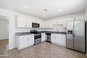 11108 W Missouri Ave, Youngtown, AZ 85363 - Photo 8