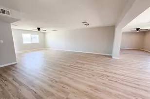 8631 S 6th St, Phoenix, AZ 85042 - Photo 8