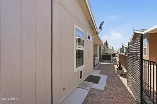 650 N Hawes Rd, Mesa, AZ 85207 - Photo 32